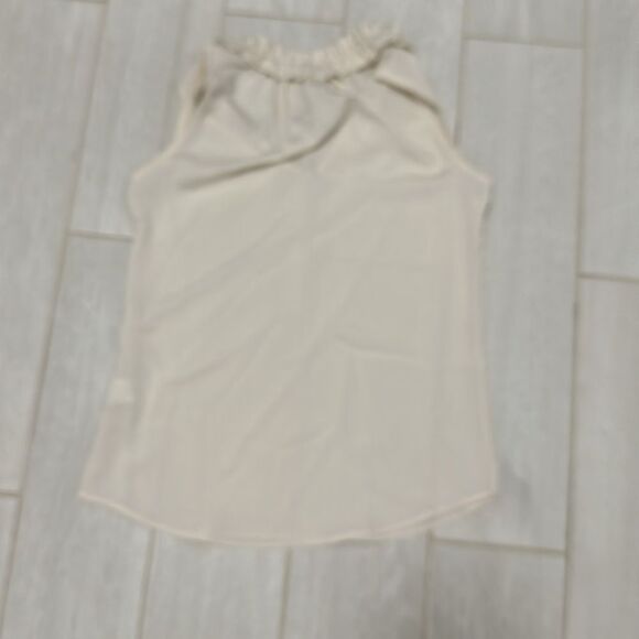 Reneec cream blouse small - Picture 4 of 4